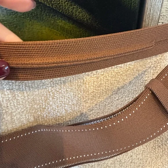 Rothy's Limited Edition Honeybun Boucle Bucket Bag!!! - Picture 8 of 9